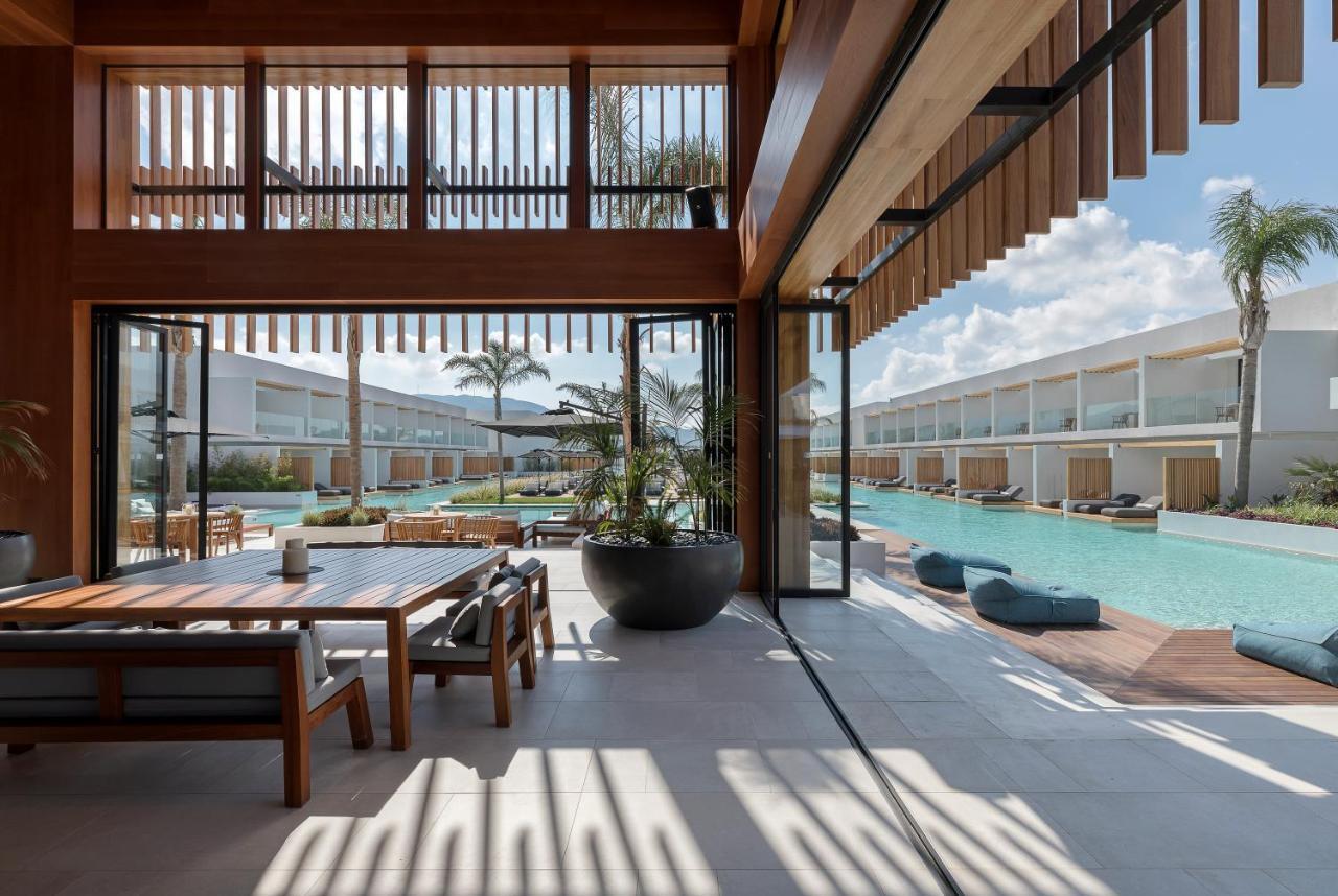 D' Andrea Lagoon All Suites - Adults Only Marmari  Bagian luar foto The pool at the hotel