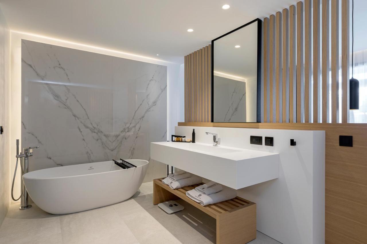 D' Andrea Lagoon All Suites - Adults Only Marmari  Bagian luar foto Bathroom